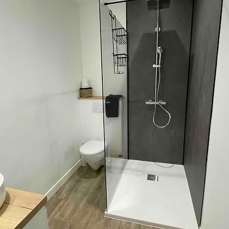 .le Grand Suffren. Maison Familiale La Pironniere בית הארחה Les Sables-dʼOlonne